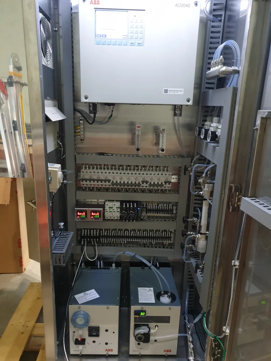 SO2/O2 Analyzer Panel — 写真 2